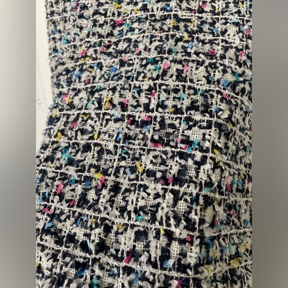 Maison Kitsune Tweed Shift Dress, sleeveless, boucle navy, white and pink, FR 36 - Picture 2 of 13
